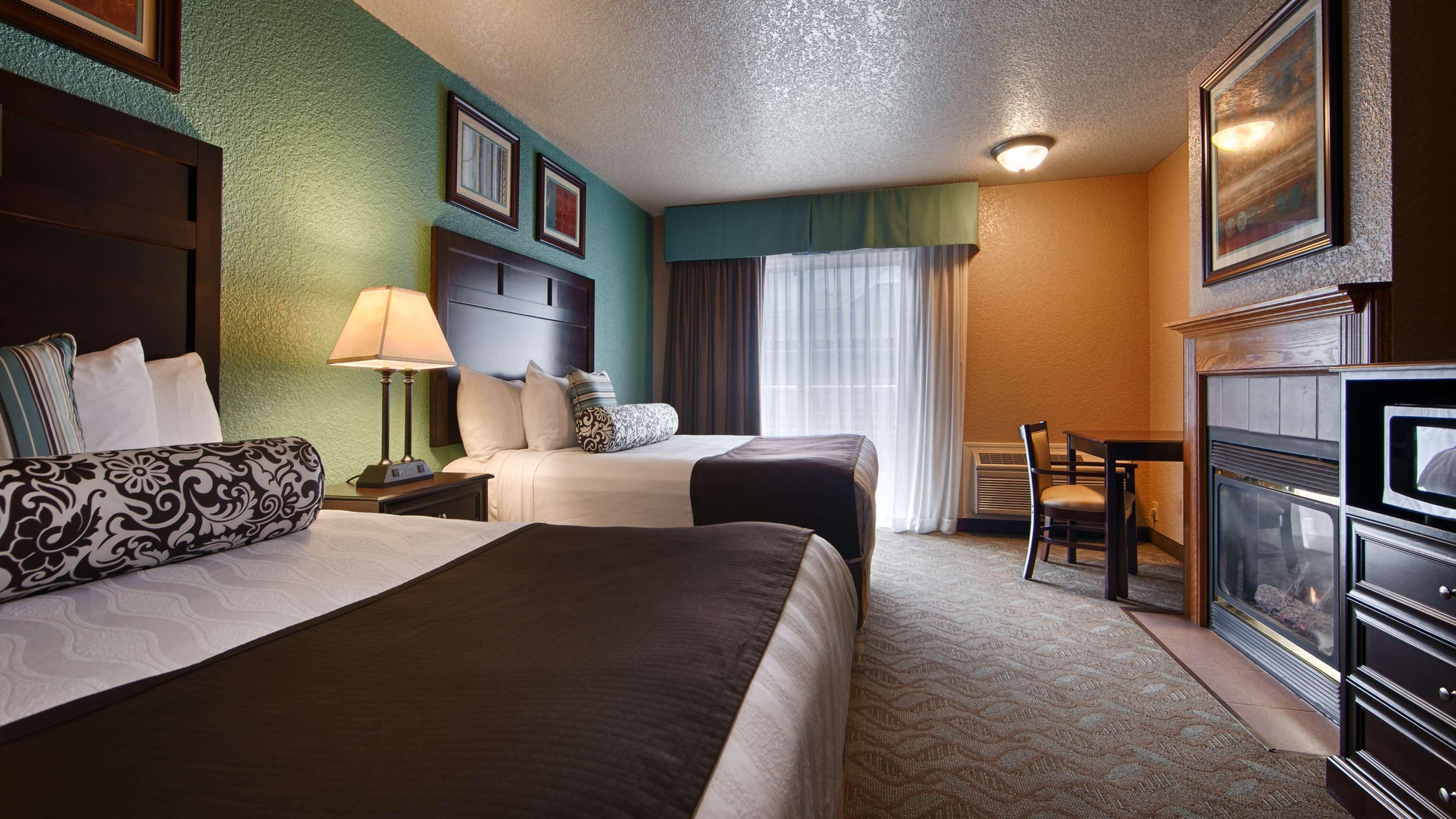Best Western Plus Bayshore Inn Юрика Екстер'єр фото