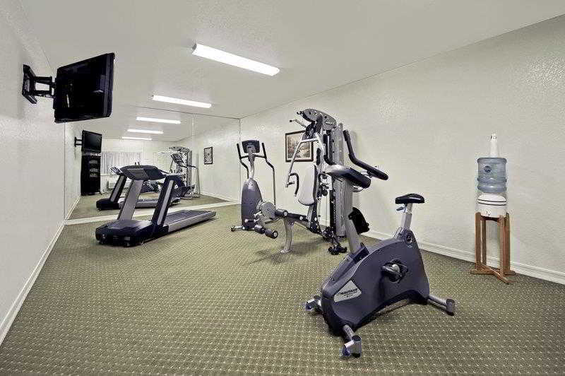 Best Western Plus Bayshore Inn Юрика Екстер'єр фото